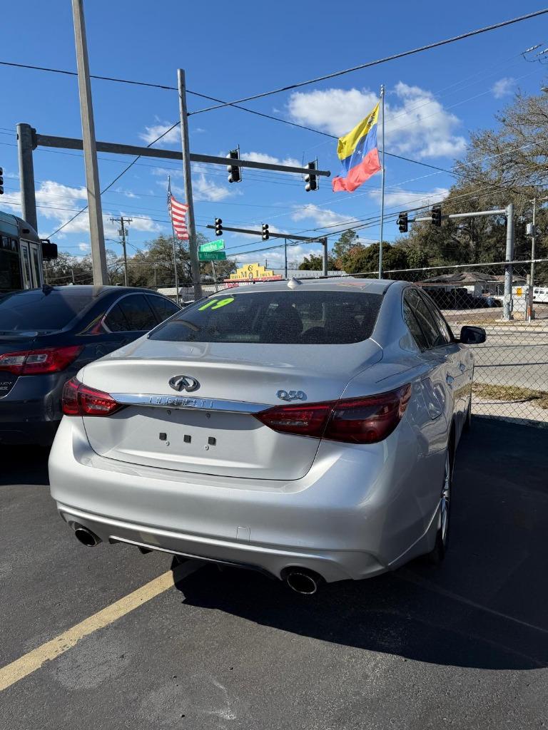 2019 INFINITI Q50 LUXE