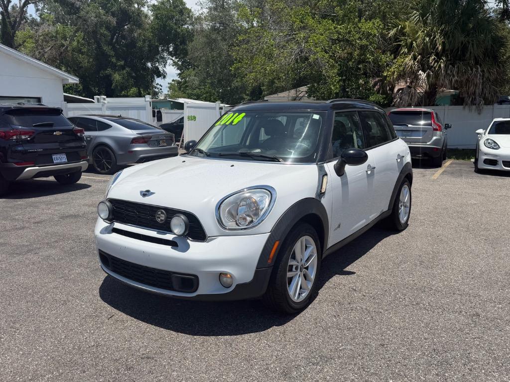 2014 MINI Countryman Countryman S ALL4's photo